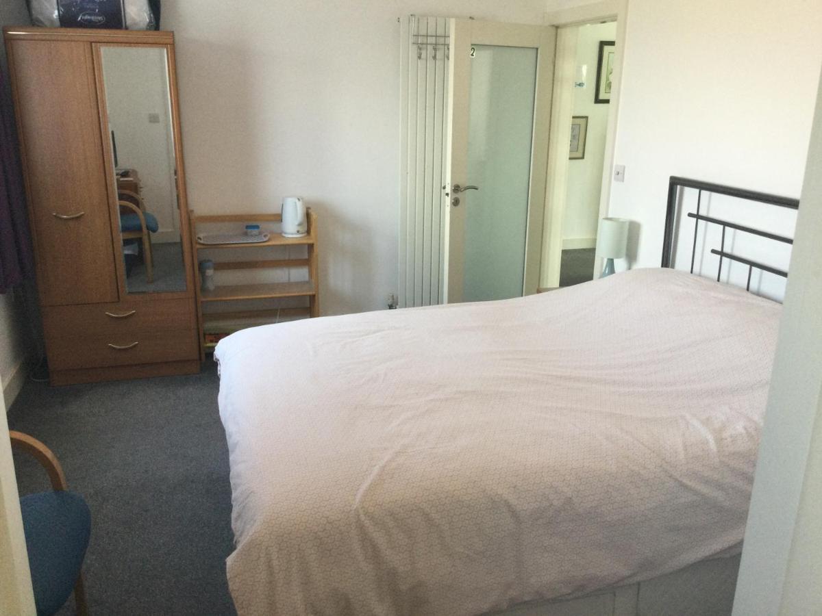 Hh Accommodation Міллом Екстер'єр фото